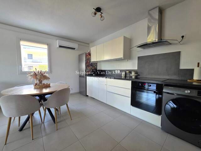 APPARTEMENT - REZ DE JARDIN -  2 chambres - jardin  - parking — photo du bien