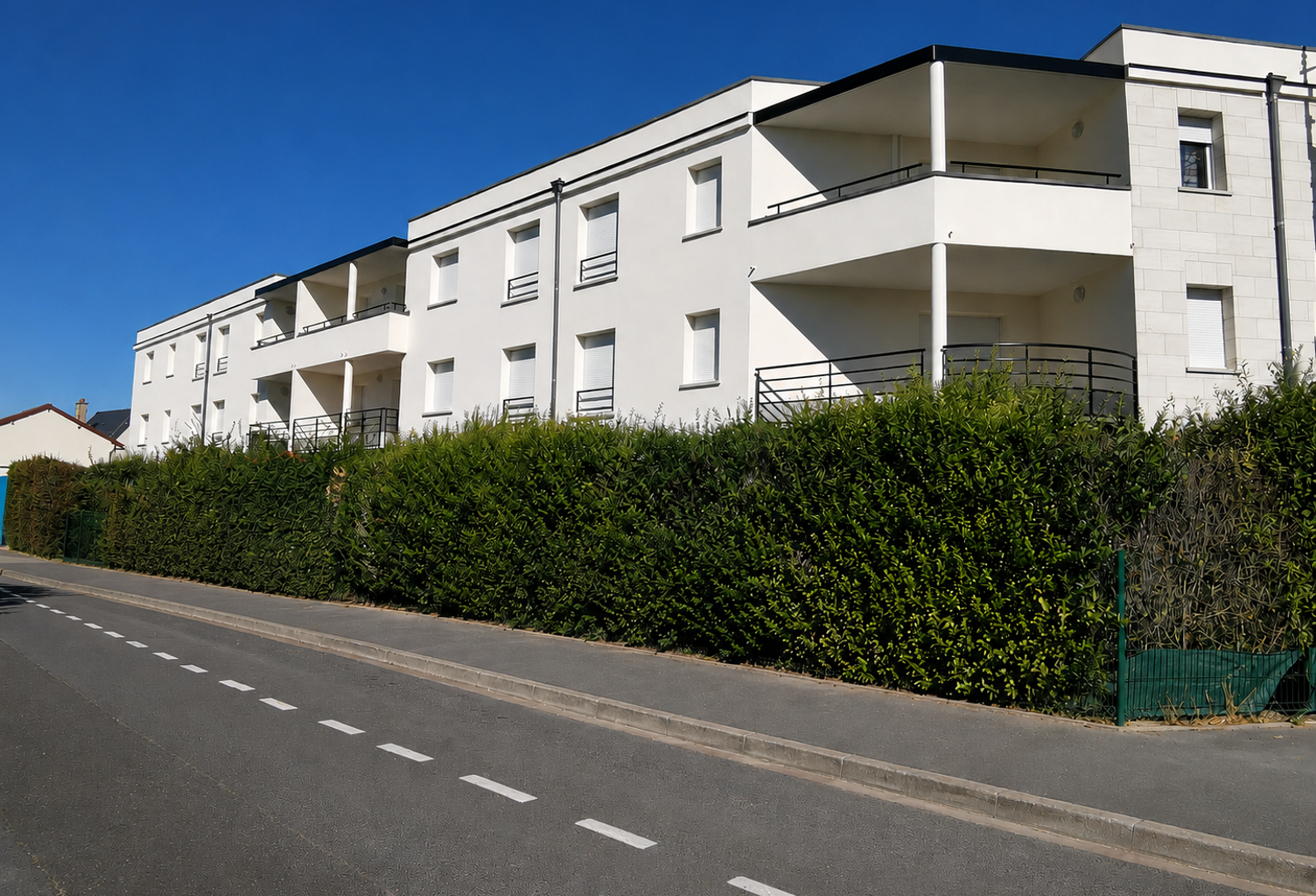 REIMS   T3 AVEC JARDIN PRIVATIF ET TERRASSE — photo 1