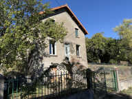Maison à rénover avec terrain — photo 2
