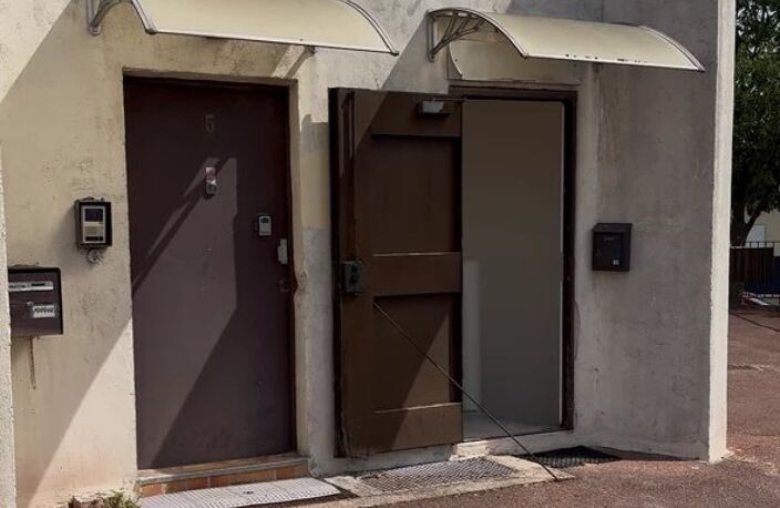 Local commercial de 150m2 à vendre — photo 2