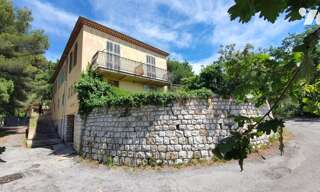 Maison 5 Pièces 256 m² à vendre à Gorbio (06500)