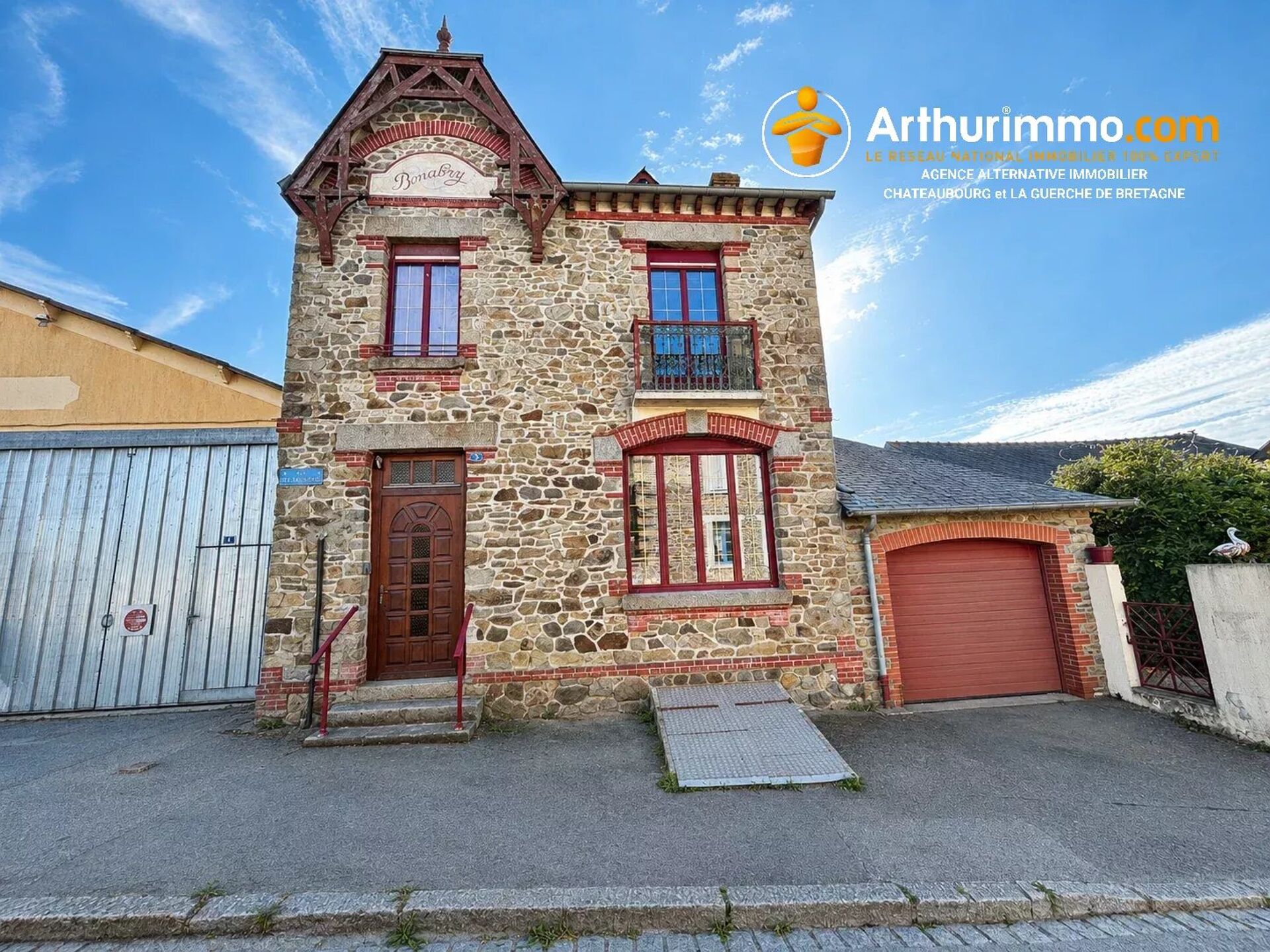 Maison 6 pièces 136 m² · à Louvigné-de-Bais · 136 m² · 229 900 €