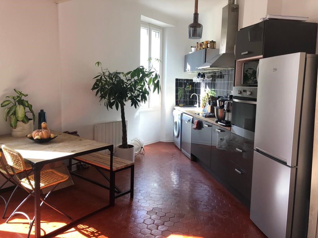 Appartement  T2 à louer Marseille 6eme 13006