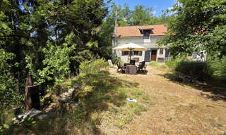 Maison 5 Pièces 100 m² à vendre à Le Mayet-de-Montagne (03250)