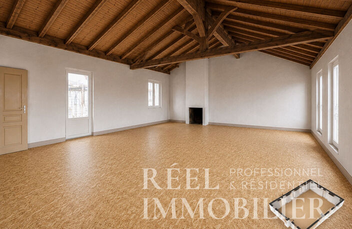 Plateau à aménager de 80 m² - Dernier étage - Coeur de la basse ville — photo 2