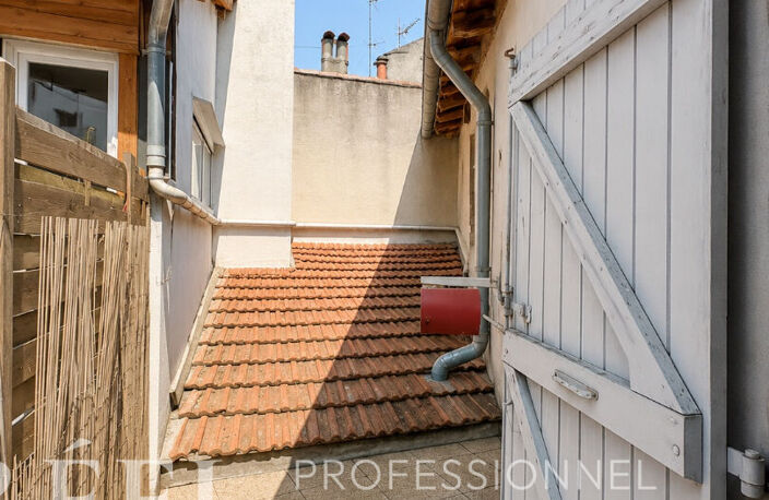 Plateau à aménager de 80 m² - Dernier étage - Coeur de la basse ville — photo 3