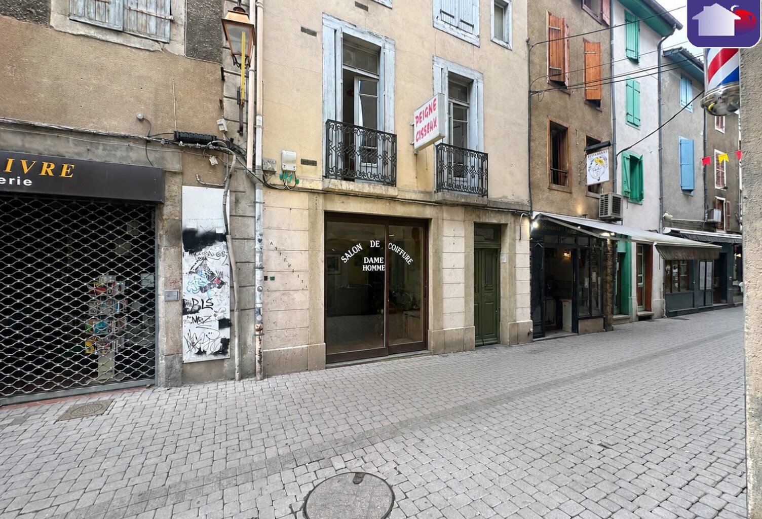 Location commerce  44 m² à Foix (09000) — photo 1