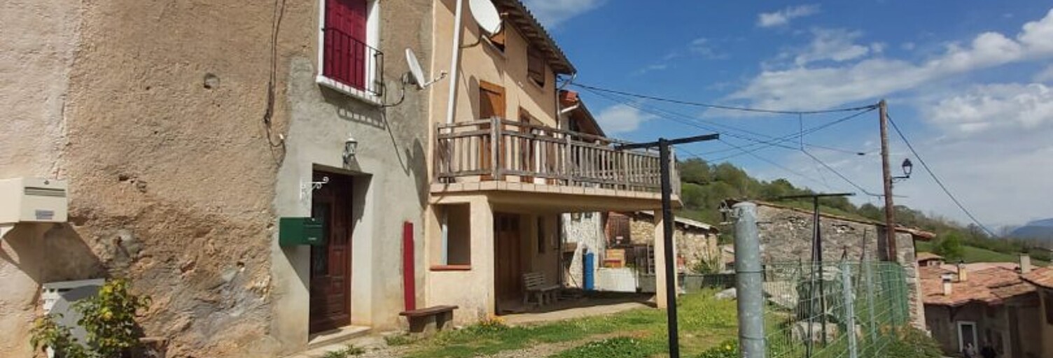 Maison 3 Pièces 60 m² à louer à Belcaire (11340)