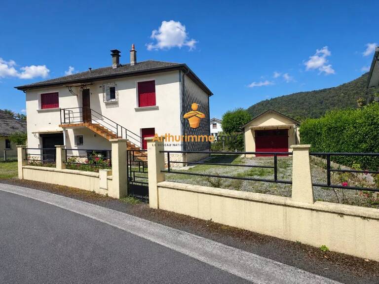 MAISON DE 115 M² AVEC DEUX APPARTEMENTS, JARDIN ET GARAGE – QUARTIER CALME — photo 1