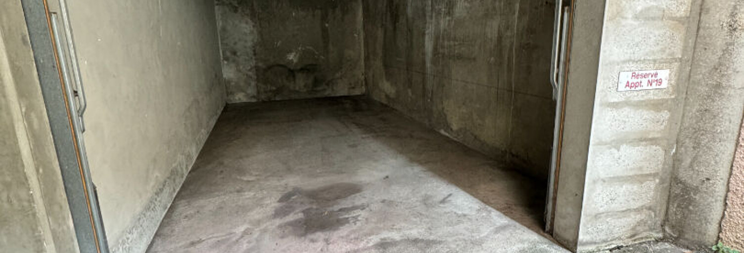 Garage  15 m² à louer à Pau (64000)