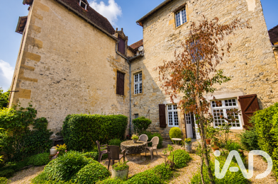 Maison 9 pièces 730800 €