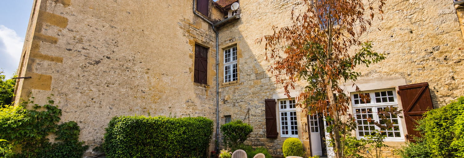 Maison 9 Pièces 340 m² à vendre à Cornac (46130)