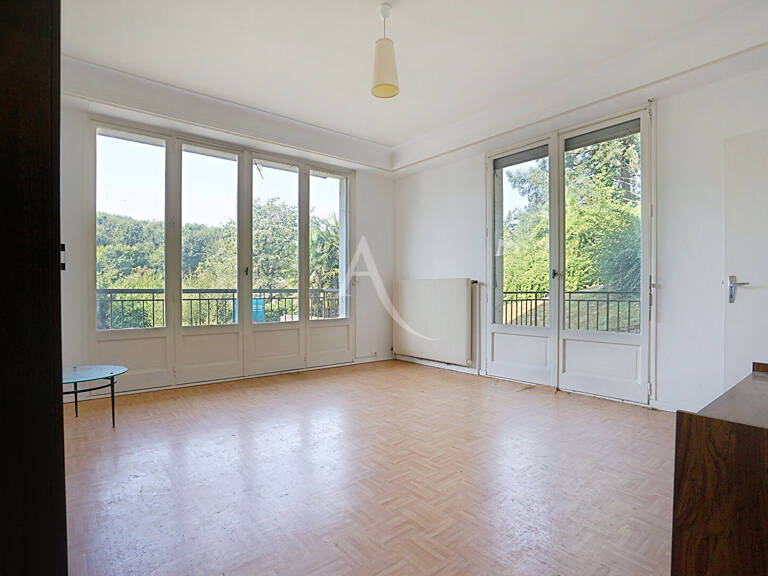 Billère - T1 lumineux avec 2 balcons, parking en sous-sol et grande cave — photo 1