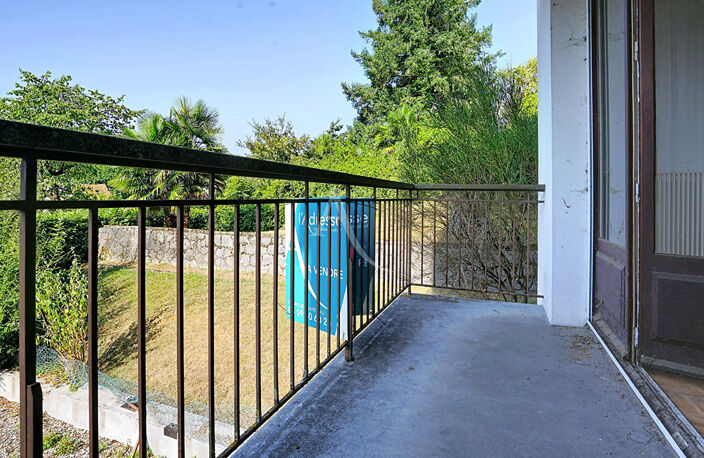 Billère - T1 lumineux avec 2 balcons, parking en sous-sol et grande cave — photo 3