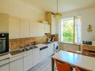 BIARRITZ - PROCHE DU CENTRE VILLE-  BEL APPARTEMENT T4 DE STYLE ART DECO AVEC GARAGE ET CAVE — photo 3