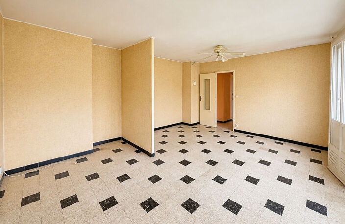 PORTET SUR GARONNE - Village - Maison de 90,8 m2  avec jardin de 476m2 , double garage et atelier — photo 3