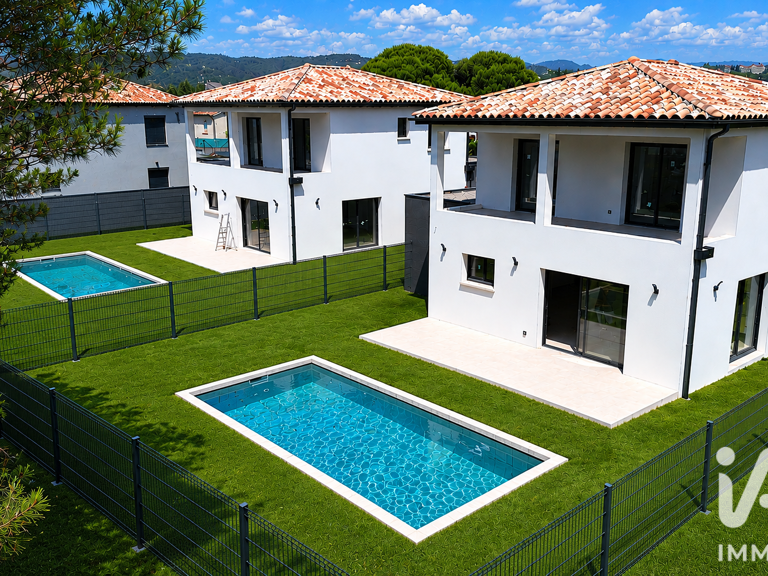 Vente Maison/villa 4 pièces — photo 1