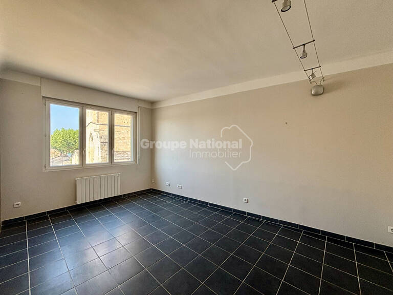 Appartement 3 pièces de 74.70 m2, à Tarascon — photo 1