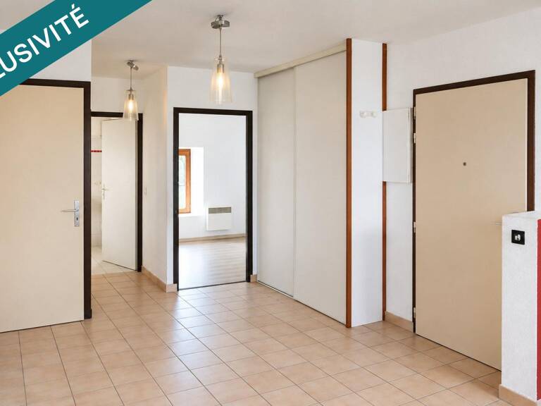 VIRY CENTRE  4 PIÈCES / 3 CHAMBRES À RÉNOVER  UN VRAI POTENTIEL À RÉVÉLER ! — photo 1