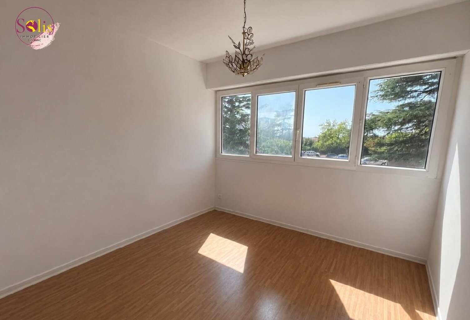 Vente appartement 4 pièces 67 m² Cognac (16100) — photo 1