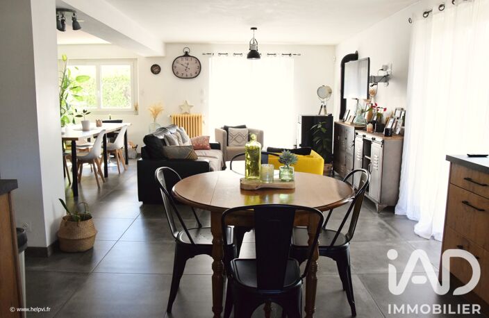 Vente Maison traditionnelle 7 pièces — photo 2