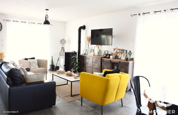 Vente Maison traditionnelle 7 pièces — photo 3
