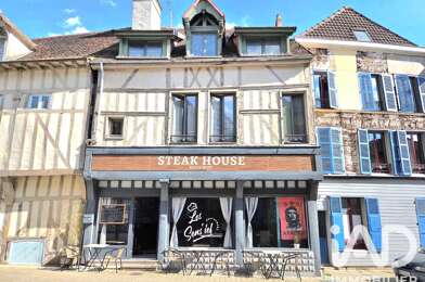 Commerce  99000 €