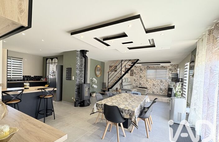 Vente Maison/villa 6 pièces — photo 2