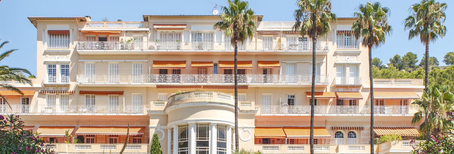 Appartement 1 Pièce 40 m² à vendre à Hyères (83400)