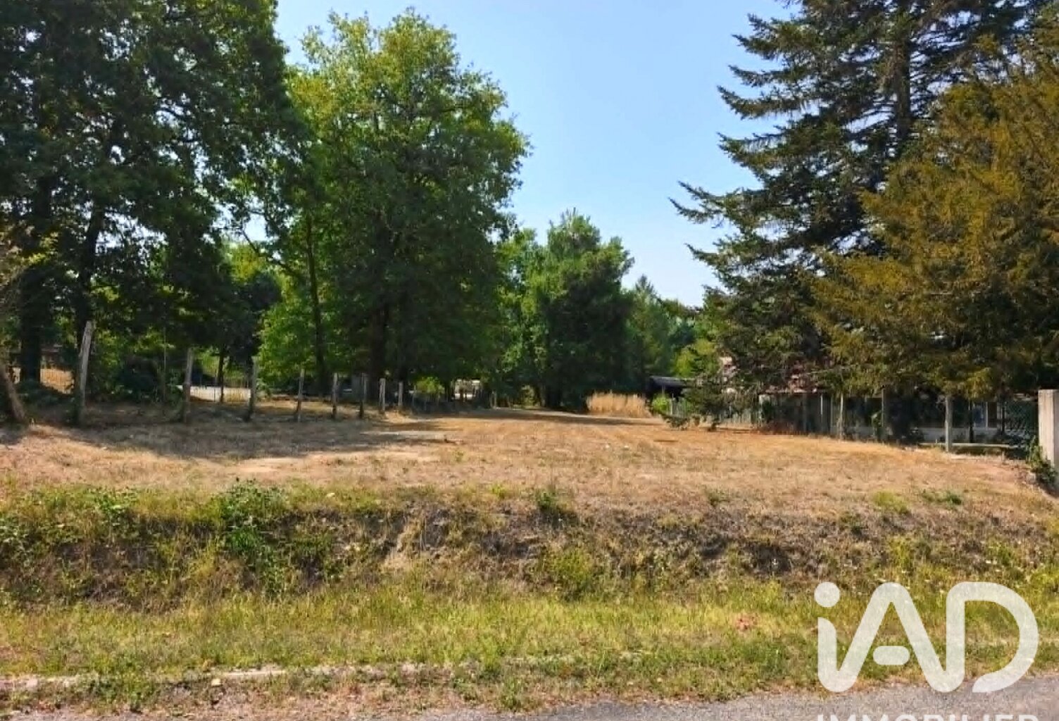 Vente Terrain à bâtir 1 548 m&sup2; — photo 1