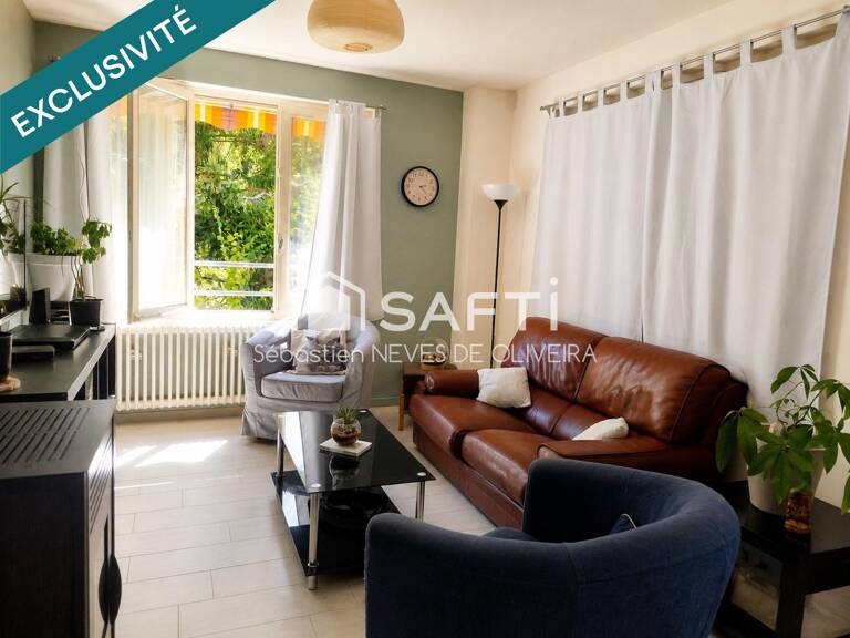 Maison familiale DPE A sur 762 m² de terrain — photo 1