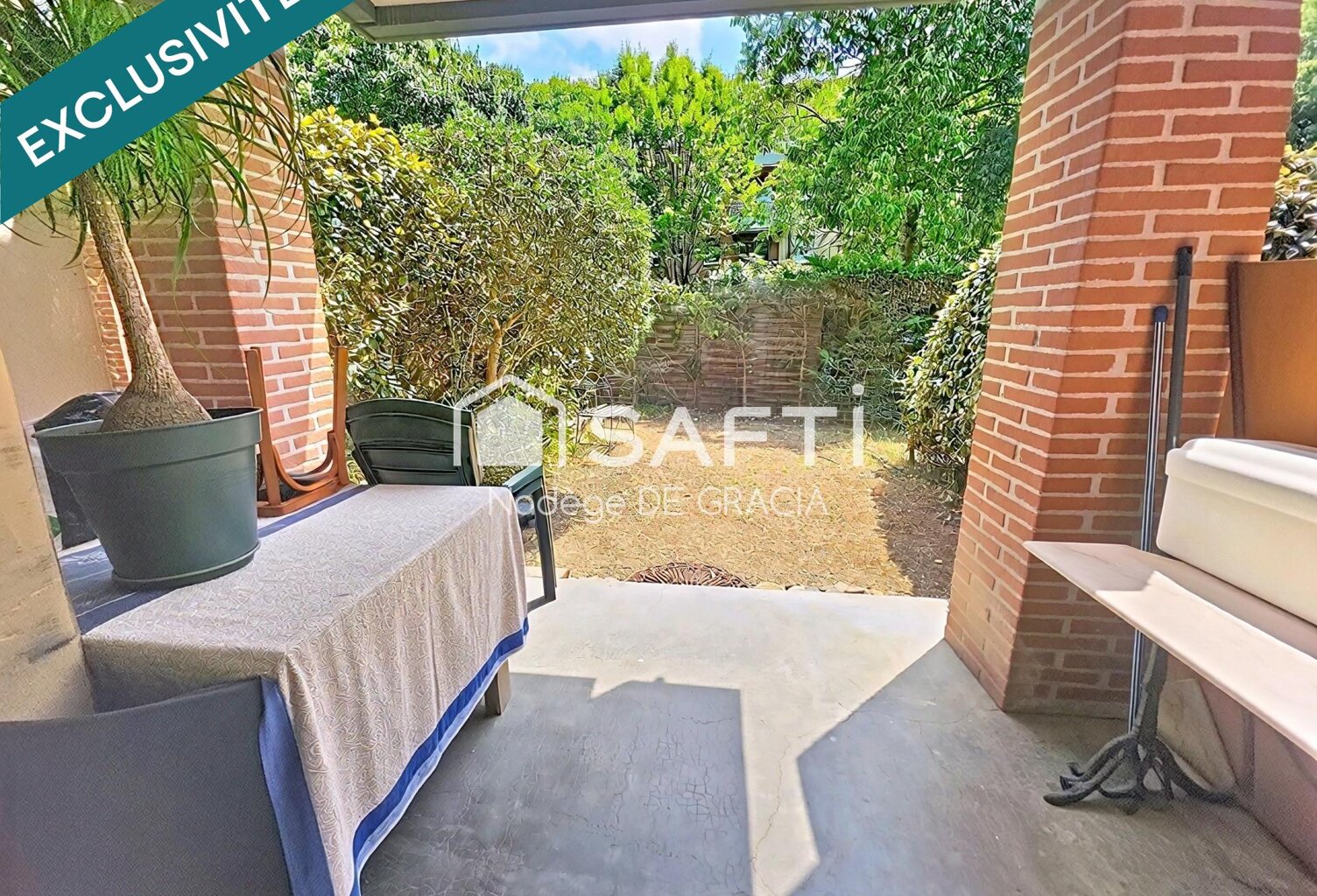 Appartement T2 avec petit extérieur dans résidence vendu loué 05/2028 — photo 1
