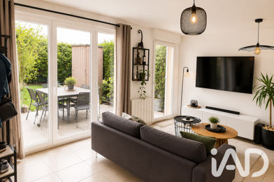 Appartement 3 pièces 219600 €