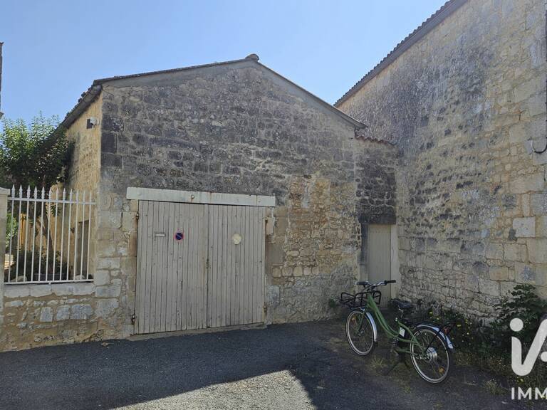 Vente Garage 37 m&sup2; — photo 1