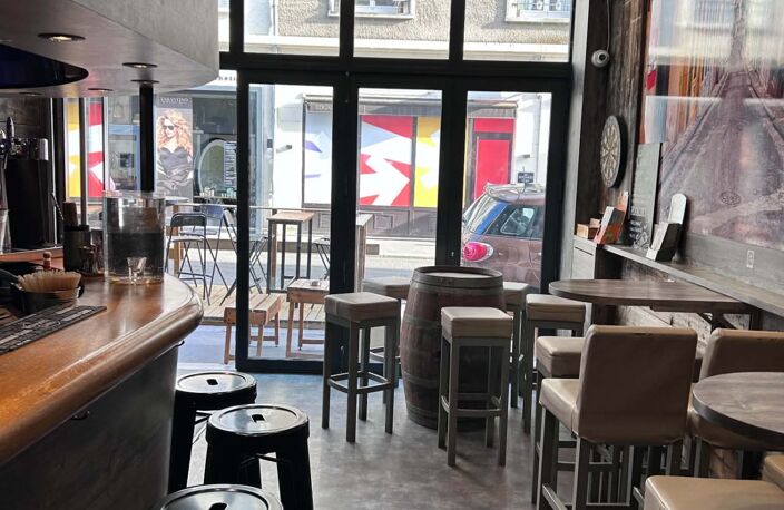 Vente Bar, Brasserie, Tabac 58 m&sup2; — photo 4