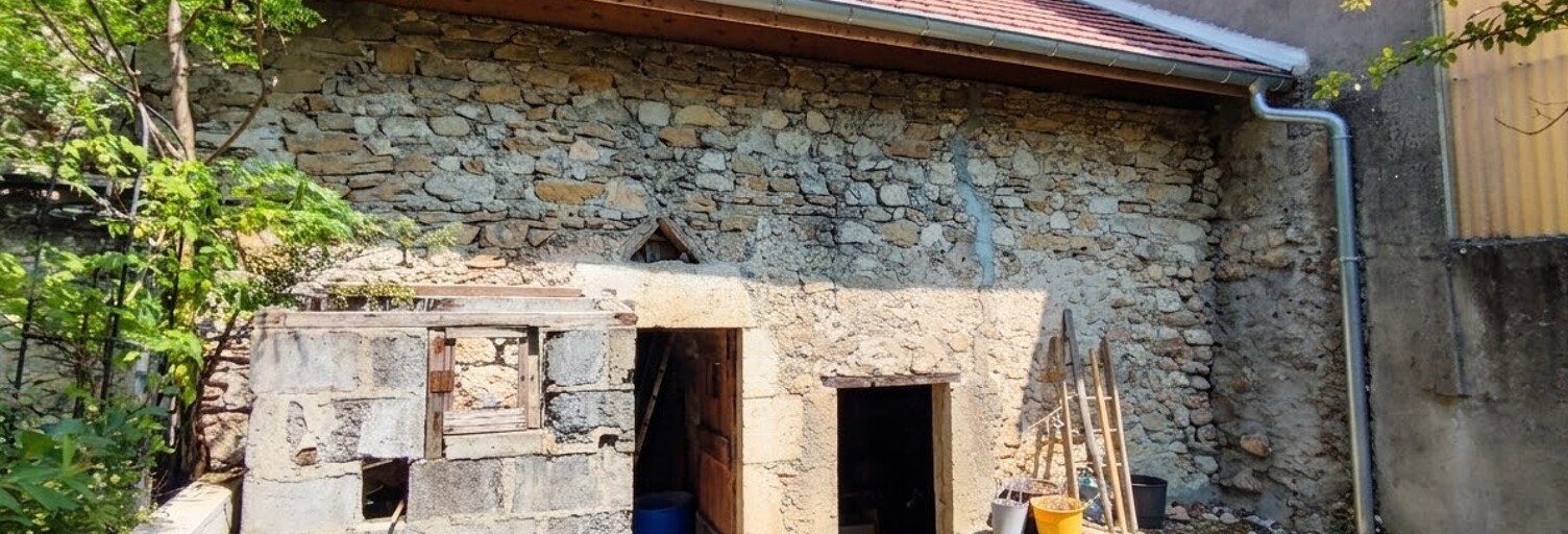 Maison 1 Pièce 110 m² à vendre à Virieu-le-Grand (01510)