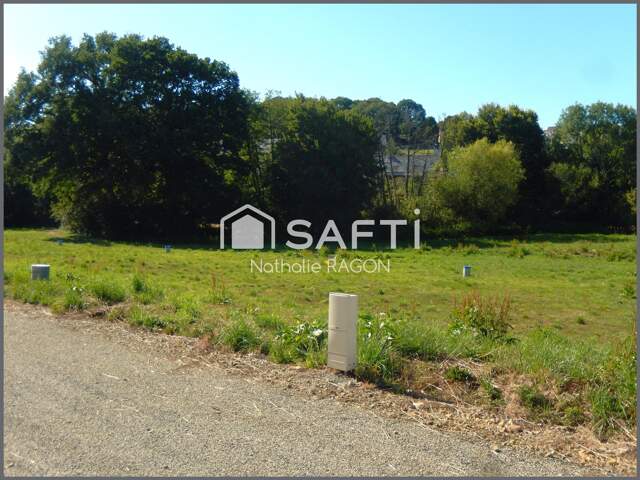 Terrain de 380 m² à Montreuil-sous-Pérouse — photo du bien