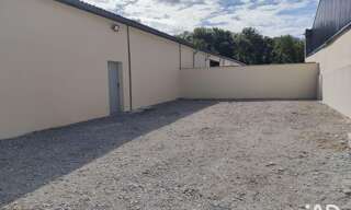 Commerce  155 m² à louer à Pontpoint (60700)