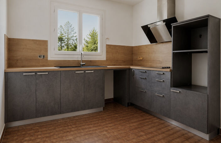 FOULAYRONNES - VILLA AVEC GARAGE ET JARDIN — photo 3