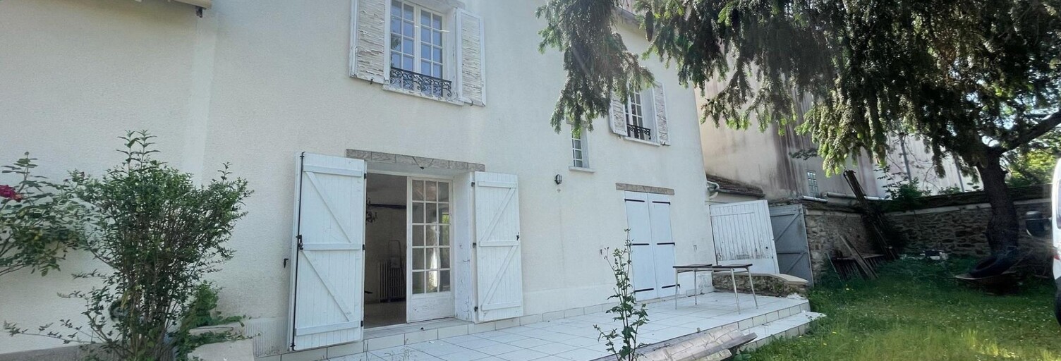 Maison 5 Pièces 103 m² à vendre à Fontenay-Trésigny (77610)