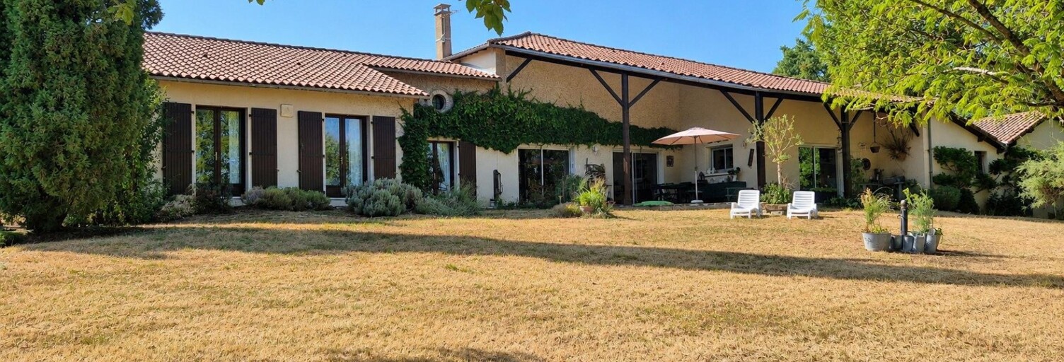 Maison 12 Pièces 363 m² à vendre à Augé (79400)