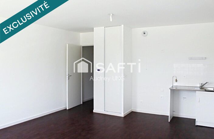 À vendre  Grand studio lumineux de 34 m² à Bègles  Quartier de la mairie — photo 2