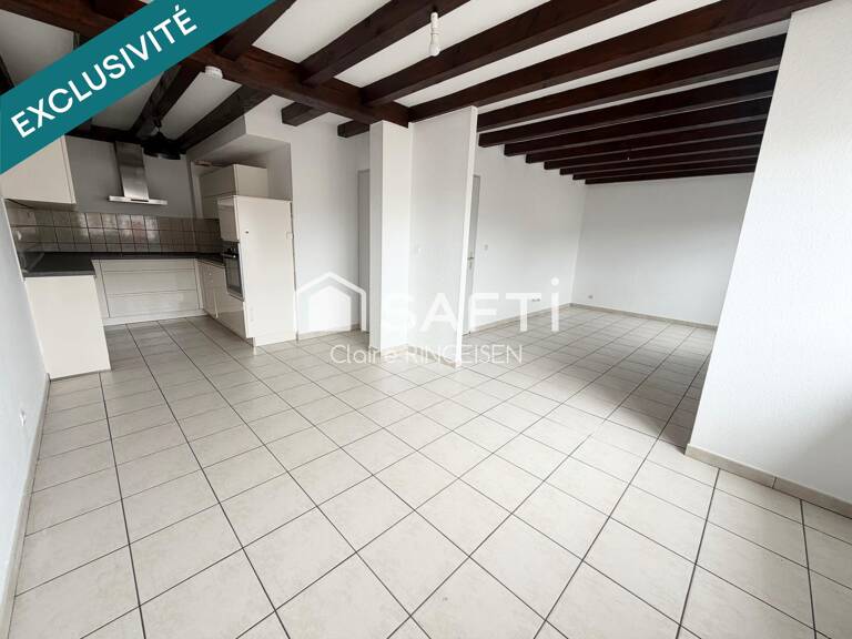 Appartement en duplex de 89m² situé au calme à Sarralbe — photo 1