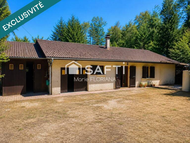 Maison de plain-pied à Dortan  Un véritable havre de paix ! — photo 1