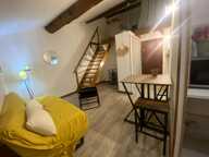 11100 Narbonne-studio mezzanine-centre ville — photo 4