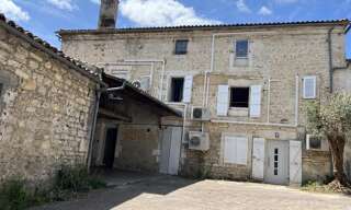 Immeuble   m² à vendre à Champniers (16430)