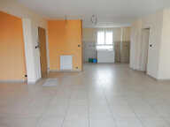 Appartement T4 à louer centre Saint Rambert d'Albon loyer avec chauffage compris — photo 2