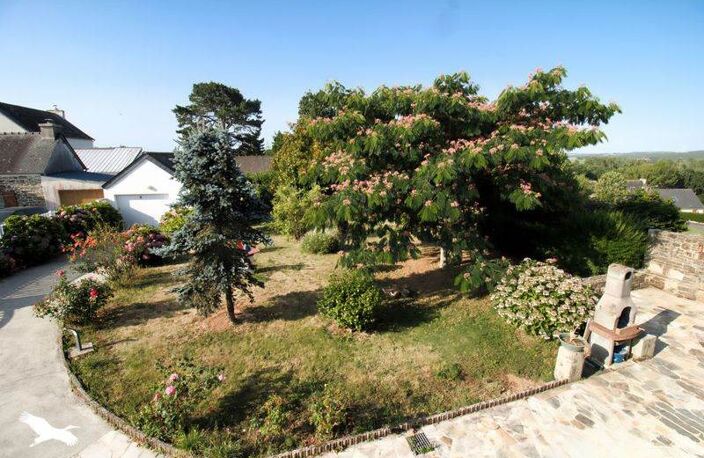 Maison en pierre de 5 pièces principales — photo 2