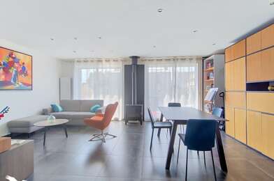 Maison 6 pièces 364320 €