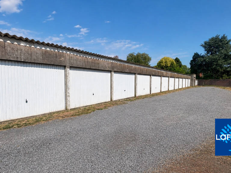 Ensemble immobilier de 19 garages sur 1 181 m² — photo 1